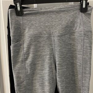 1 Pair of Victoria's Secret Leggings - Light Heather Gray - Women’s 6
